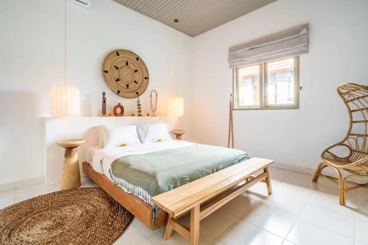 Charming Villa 2 Bedrooms In Seminyak