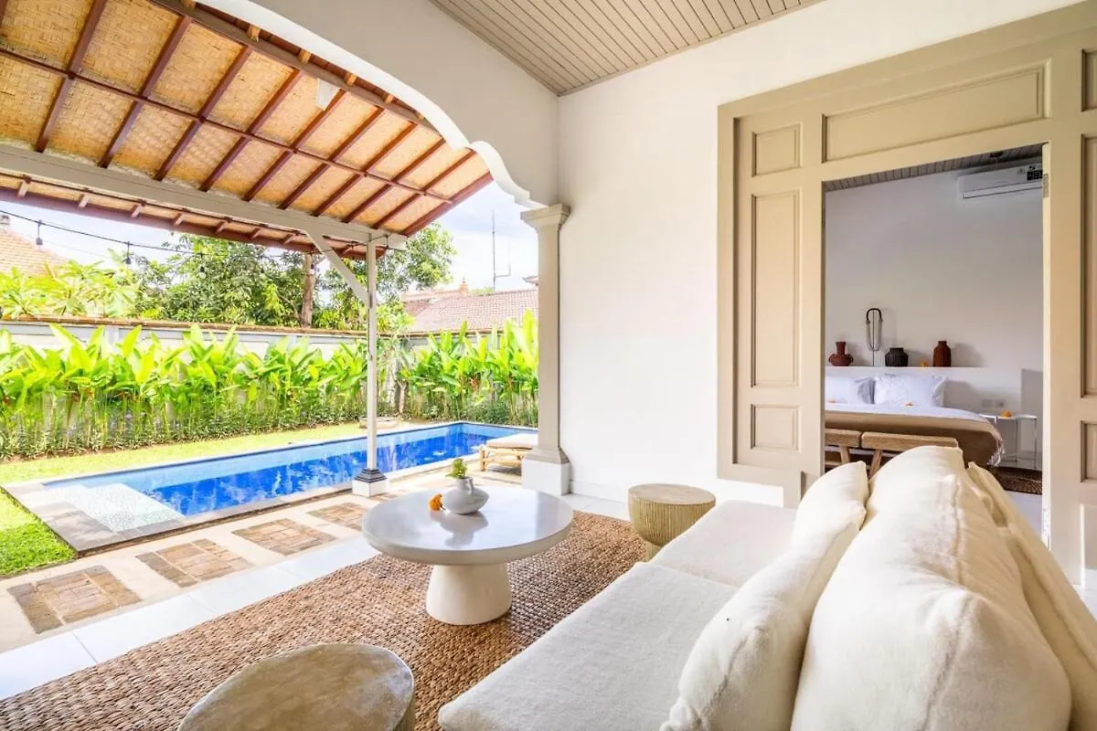 Charming Villa 2 Bedrooms In Seminyak